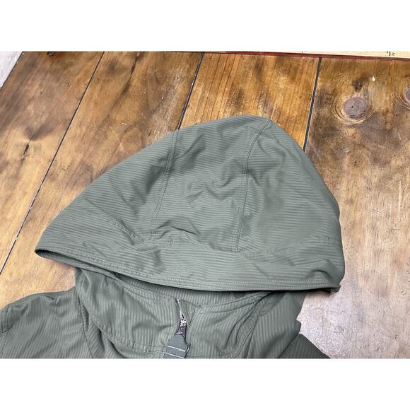 Lululemon Yogi Anorak Jacket Women’s Sz 6/8 Lined Hooded Fatigue Green Full Zip - Picture 4 of 10
